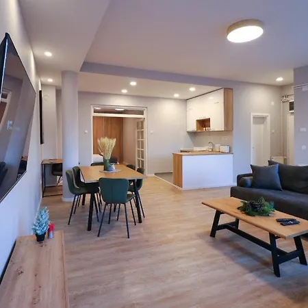 Heart Of Nis Lux Apartment Exterior photo
